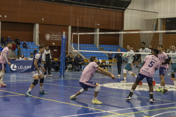Conqueridor viaja a Canarias para enfrentarse a San Roque con la cuarta victoria consecutiva entre ceja y ceja