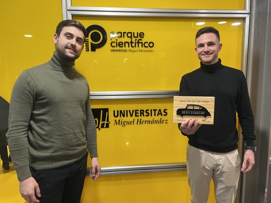La 'startup' Tu Trámite Fácil, que gestiona ayudas  automáticamente, finalista del Venture on the Road