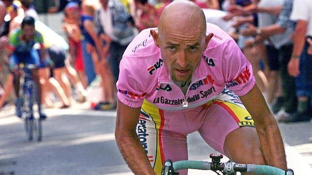 Archivan el proceso sobre la exclusión de Pantani del Giro de Italia 1999