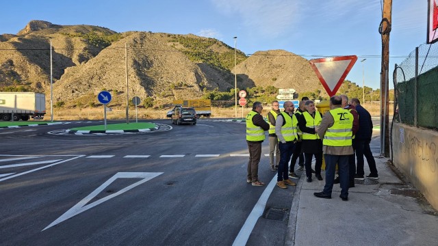 Orihuela ejecuta la modernización del Polígono de Puente alto con 128.000 euros del IVACE