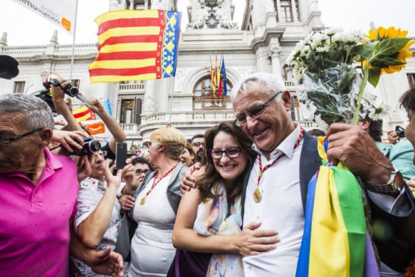 Joan Ribó refinancia la deuda del Ayuntamiento con swaps como los que criticó hace cuatro años