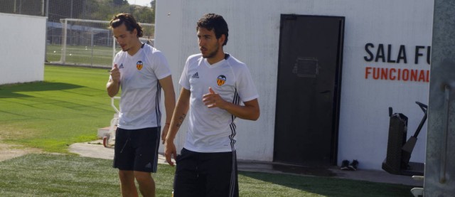 Parejo se queda en 'tierra de nadie'