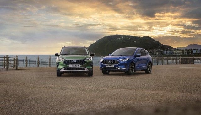 Ford presenta el nuevo Kuga hecho en Almussafes: con tres motorizaciones y un nuevo acabado
