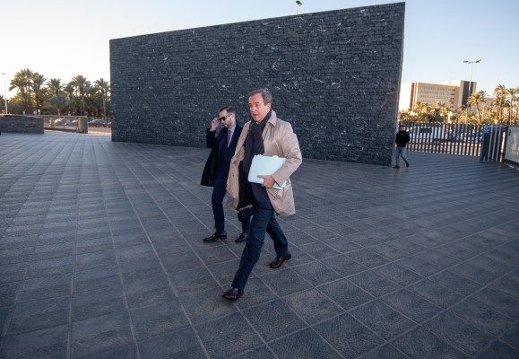 La Audiencia condena a un año de cárcel a Juan Anguix por administración desleal en el Elche