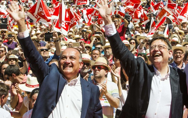 Puig se lleva a Joan Calabuig a la Generalitat y despeja la sucesión en el PSPV municipal