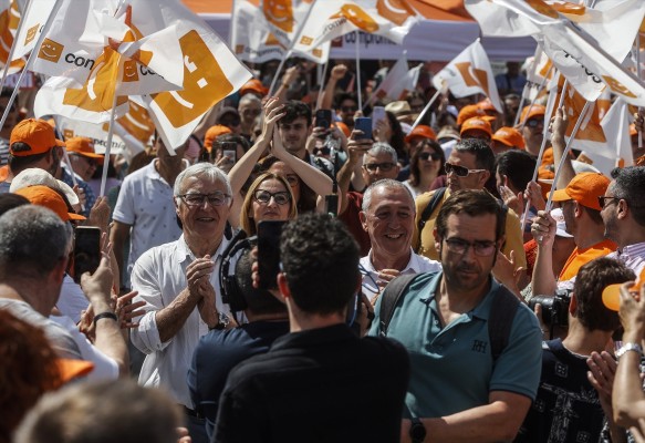 Cal protegir Compromís