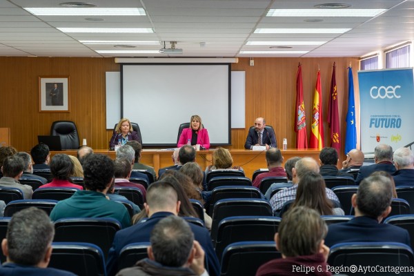 Cartagena inicia el programa de ayudas a la nueva industria de la defensa con medio millón de euros de la Comunidad