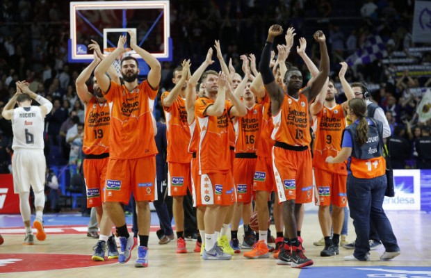 La renovación de Sato deja una plantilla de 13 fichas para Valencia Basket