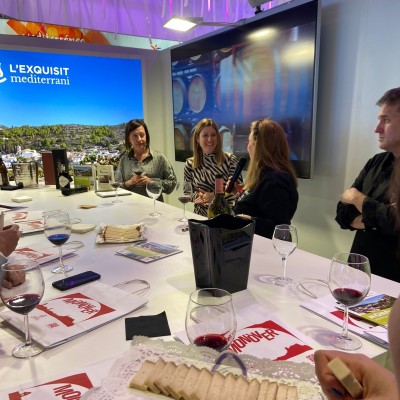 Monòver presenta su capitalidad cultural en Fitur a través de la gastronomía