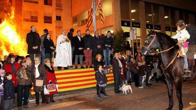 El alcalde de Vila-real propone la Matxà de Sant Antoni como Bien de Interés Cultural Inmaterial  
