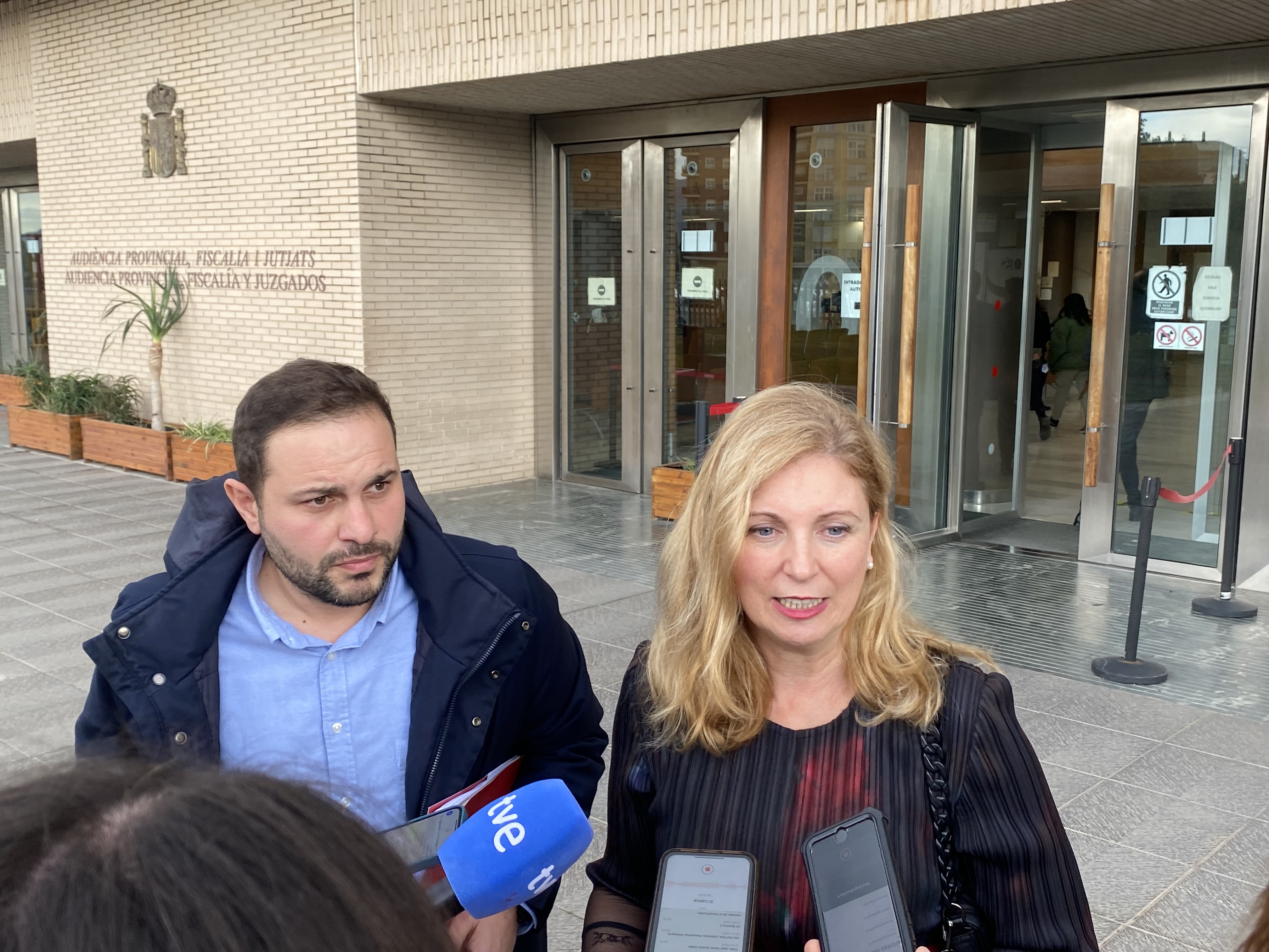 El PSPV dice que un atestado policial vincula al edil Ramírez con la furgoneta en las pintadas 'CorruPSOE' 