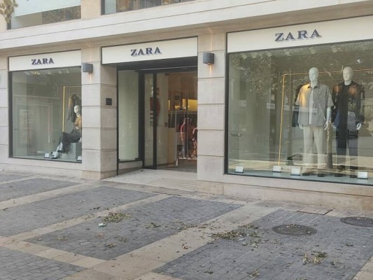 Castelló sigue buscando una solución al edificio de Zara como 
