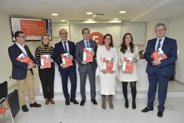 Los economistas dan buena nota a la transparencia financiera de Murcia, Cartagena, Lorca y Molina