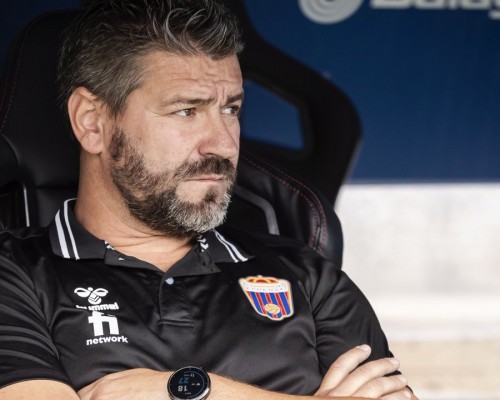 El Eldense quiere amargarle el debut a Edgar Badía
