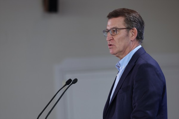 Feijóo lanza al PP a denunciar en toda España las 
