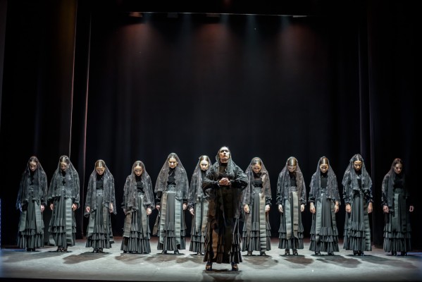 El Taller Coreográfico de Burriana inaugura el ciclo 'Tota la Dansa a escena' en el Teatre del Raval

