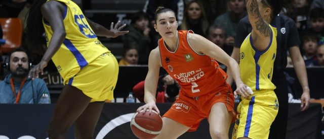 Un gran Valencia Basket afianza su liderato