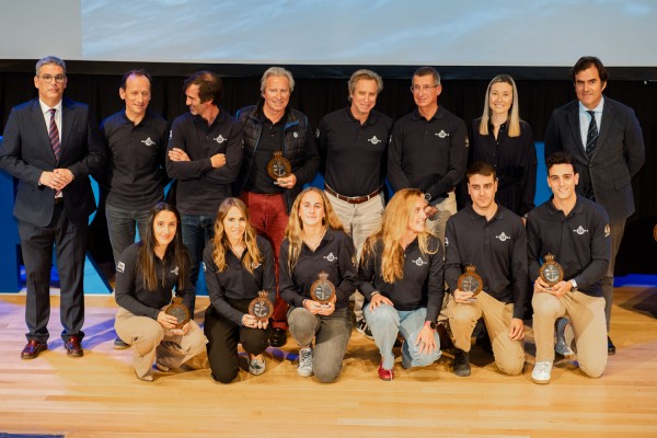 El club de Regatas de Alicante celebra su II Gala del Deporte: entrega premios de la temporada 2023


