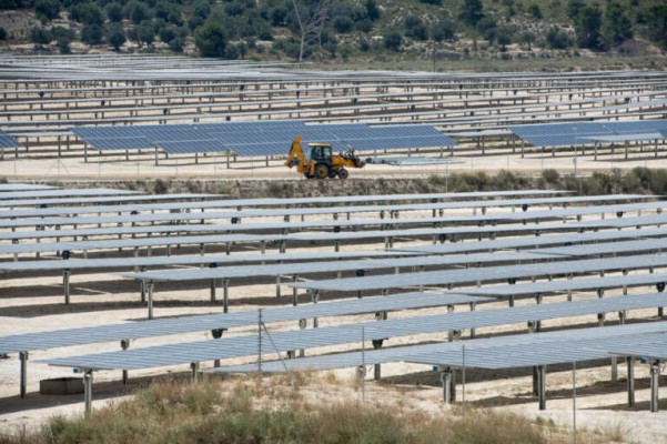 X-Elio promueve una macroplanta solar desde Picassent a Almussafes: 56,9 MW por 50 millones