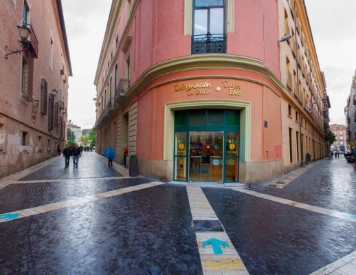 Las consultas se disparan en el punto de información turística de la plaza Belluga de Murcia 
