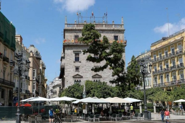 BBVA señala que las autonomías que no se han endeudado con el FLA estatal crecen más
