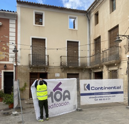 Mutxamel comienza las obras para construir una nueva biblioteca en la plaza Ruzafa