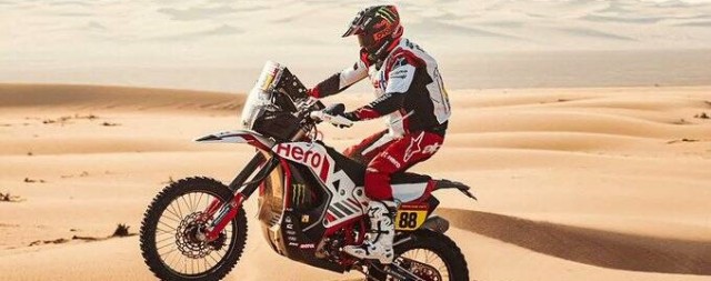 Joan Barreda abandona el Dakar tras un problema mecánico en su moto