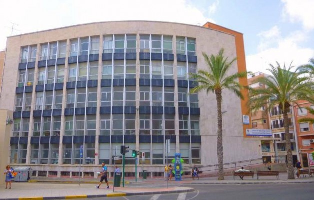 CCOO denuncia la alta demora en Atención Primaria del departamento de Salud de Elche