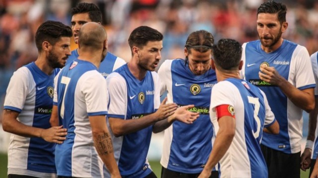 Tevenet prueba con Checa y Omgba como centrales en la pretemporada