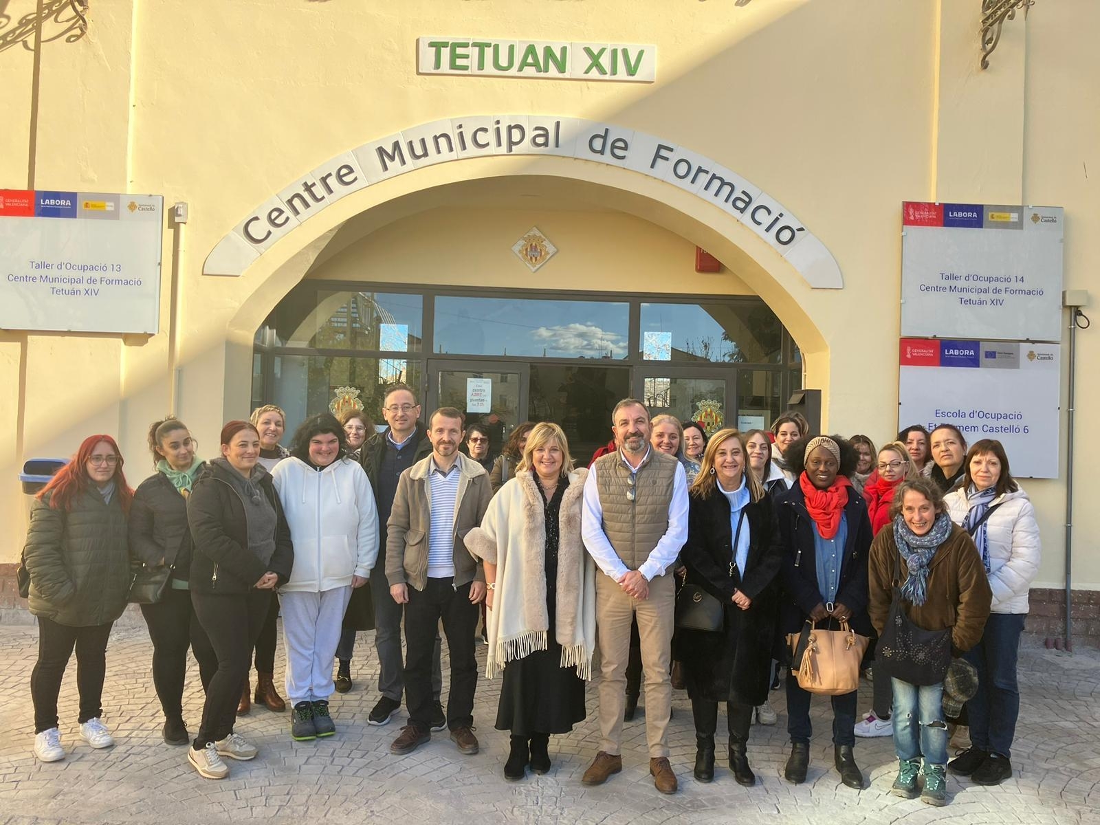 Castelló impulsa el primer taller de electricidad y administración y gestión para mujeres