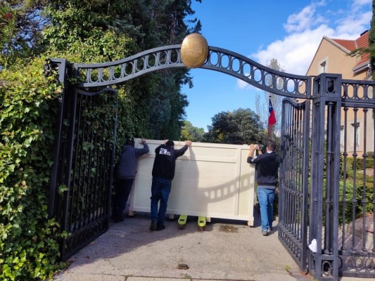 Las obras custodiadas por el MACVAC ya están de vuelta en el Museo Salvador Allende de Chile 