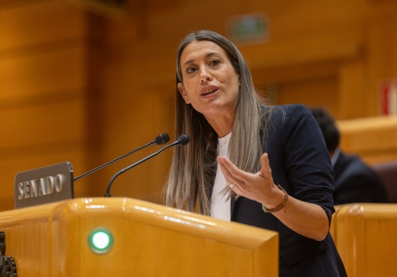 Junts arranca a Sánchez nuevas cesiones: competencia en inmigración, IVA del aceite al 0%... 