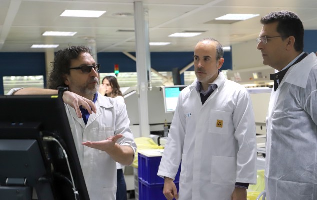 La Diputació visita Inelcom en Xàtiva y promete soluciones de digitalización en los municipios
