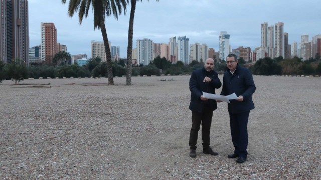 Benidorm estrena un aparcamiento en Bernat de Sarrià y eleva a más de 8.000 las plazas disuasorias