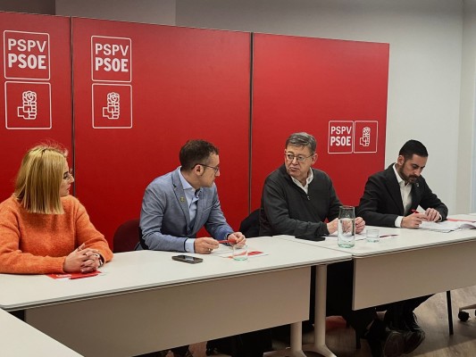 Puig denuncia la 