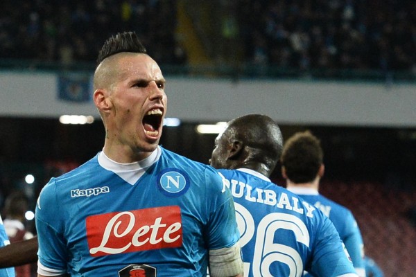 Hamsik renueva con el Nápoles hasta 2020