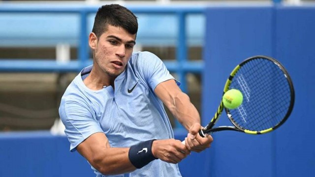 Carlos Alcaraz, segundo cabeza de serie en el Abierto de Australia
