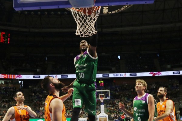 Markovic halaga a Will Thomas: 