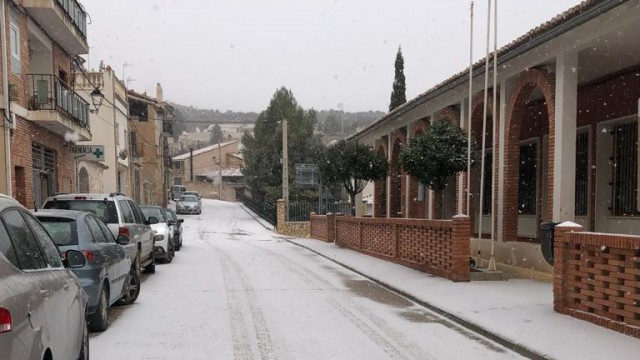 El Consell Valencià de Col·legis de Farmacèutics de la Comunitat inicia la campaña 'Abrígate contra el frío'