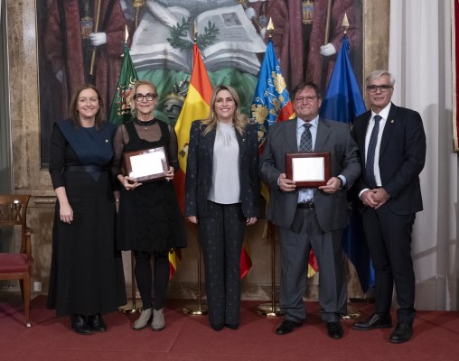 Barrachina ensalza la labor de los médicos de Castellón en los premios Doctor Enrique Boldó

