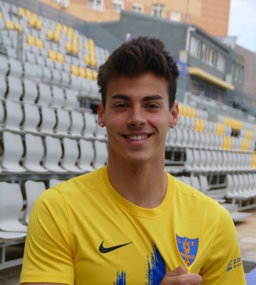 El Orihuela incorpora al delantero venezolano Sebas Chalbaud 