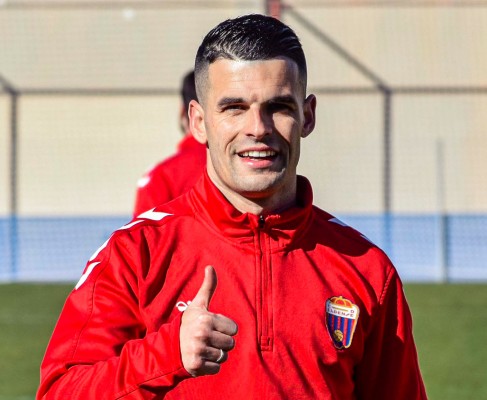 Álex Martínez: 