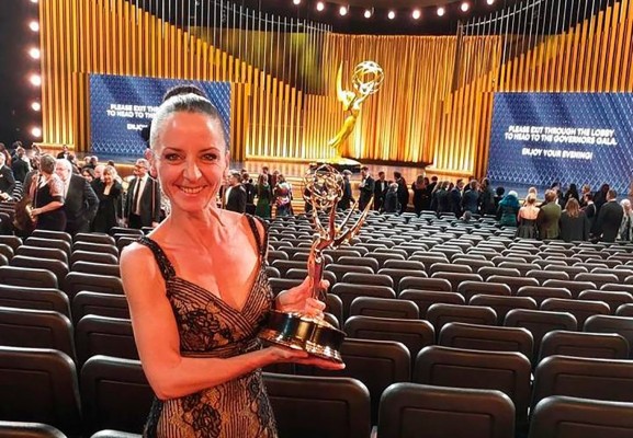 La valenciana Nelly Guimaras gana el Emmy por su trabajo en 'The Last of Us'
