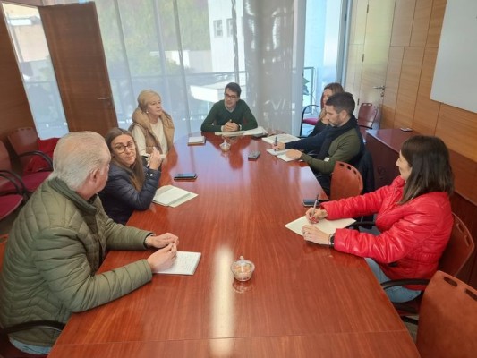 San Vicente no incluirá las enmiendas de PSPV y EU-UP por presentarse fuera de plazo