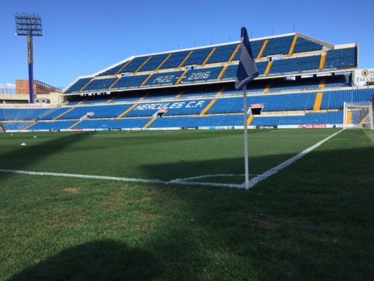 El Hércules supera los cuatro mil abonados a dos semanas del inicio de Liga