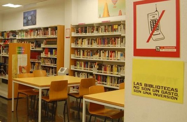 Esquerra Unida Podem reclama más fondos para las bibliotecas de Alicante