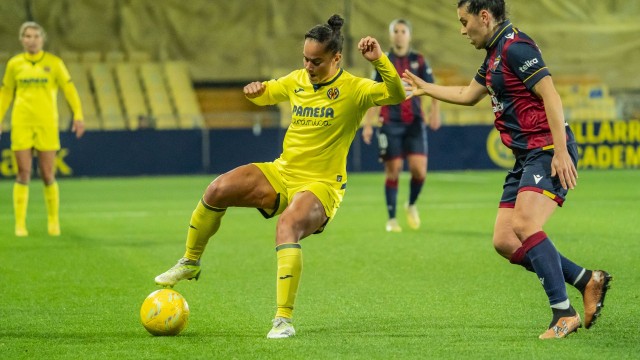 El Villarreal Femenino abre el año con una dura derrota en casa ante el Levante (0-5)