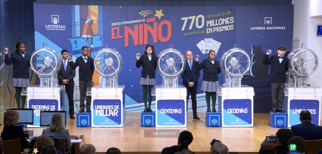 El 94.974, primer premio del sorteo del Niño 2024, reparte suerte en la Comunitat