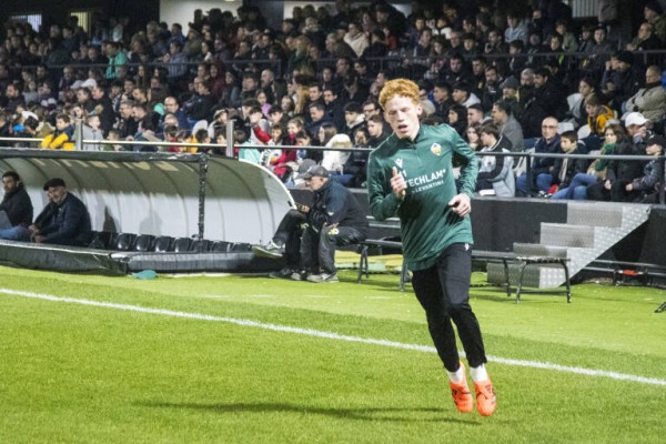 Schreuder aconseja a Jeremy de León que renueve con el Castellón