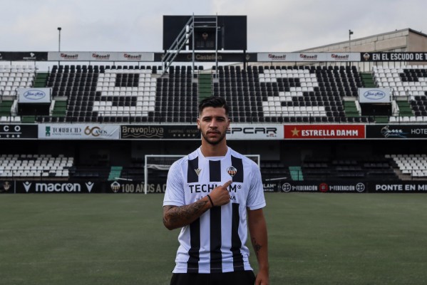 Falé rescinde su contrato de cesión con el Castellón